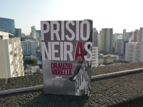 Prisioneiras - Capa